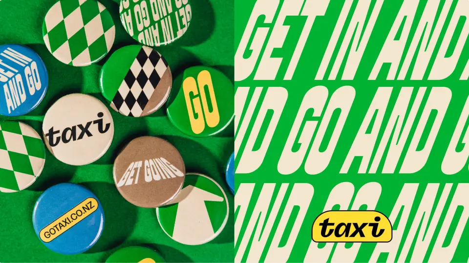 Taxi round badges and stickers in green and yellow